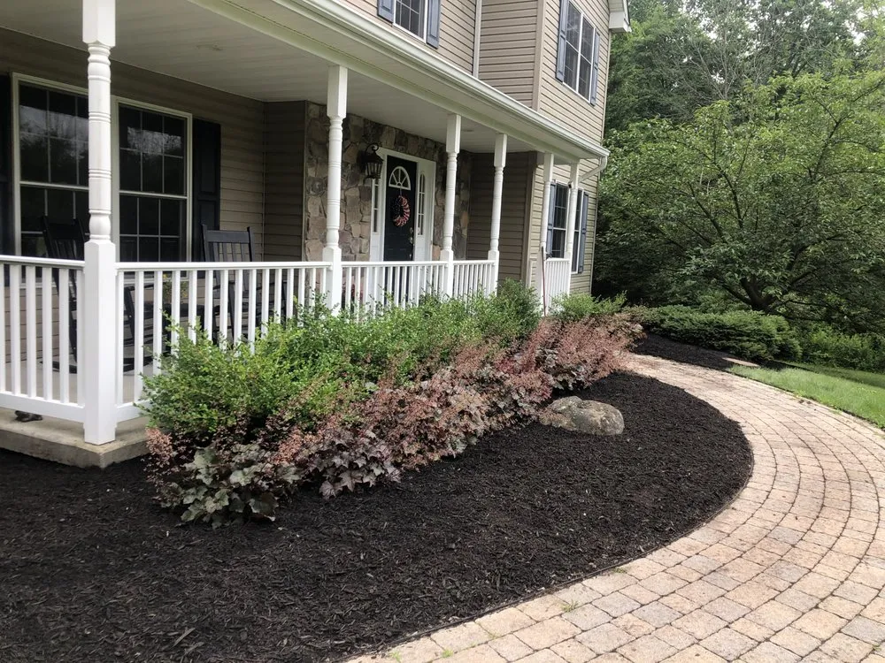 Expert yard cleanup service for beautiful yards across Quakertown, PA - Grass Gurus