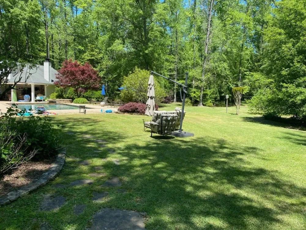 Top-rated lawn care service near you in Macon, GA by Grass Hoggers