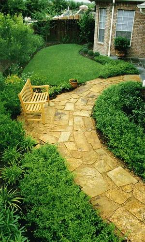 Expert lawn mowing service in Houston, TX - Grass Hopper