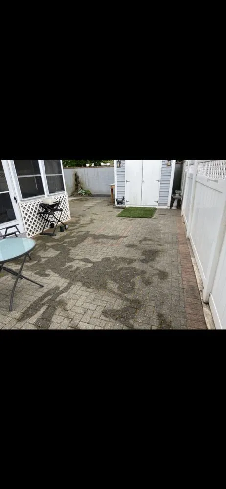 Local lawn care service in Queens, NY by Grass-Hoppers Landscaping