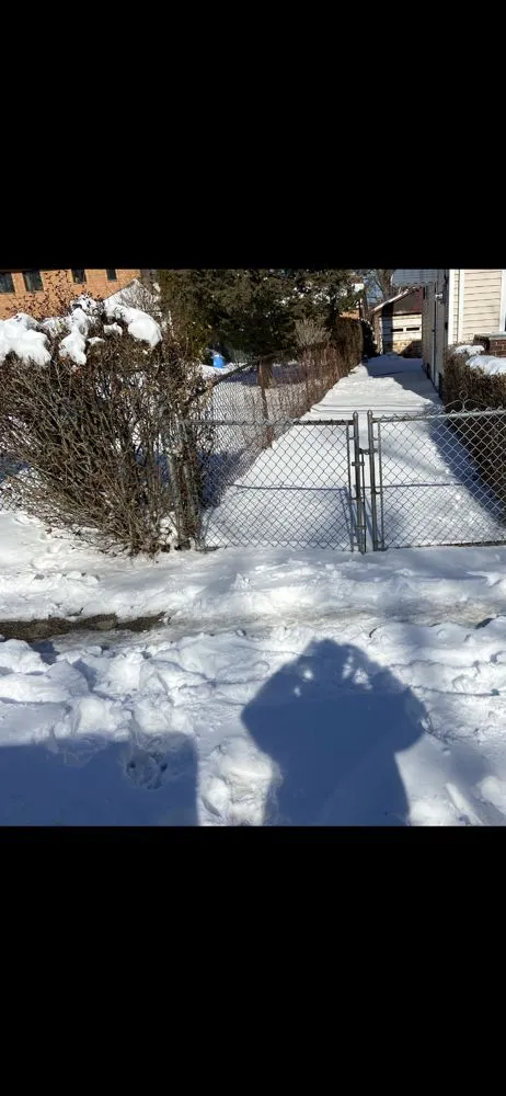 Reliable lawn mowing service in Queens, NY - Grass-Hoppers Landscaping