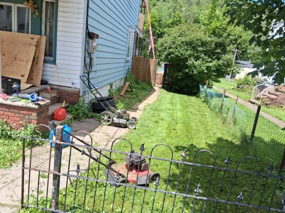 Trusted garden landscaping near you in Frackville, PA by Grass Kickers