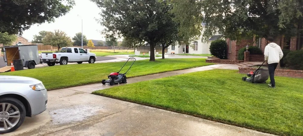 Affordable garden landscaping in Lubbock, TX by Grass King Lawn& Tree Care