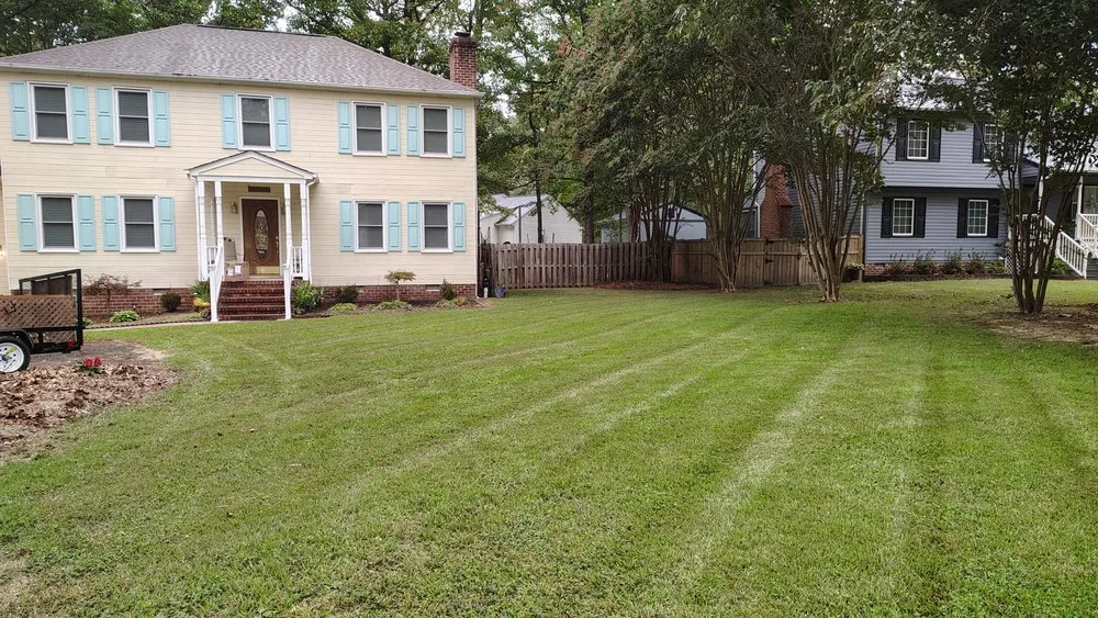 Professional yard cleanup service in South Chesterfield, VA by Grass Master Lawn and Landscape