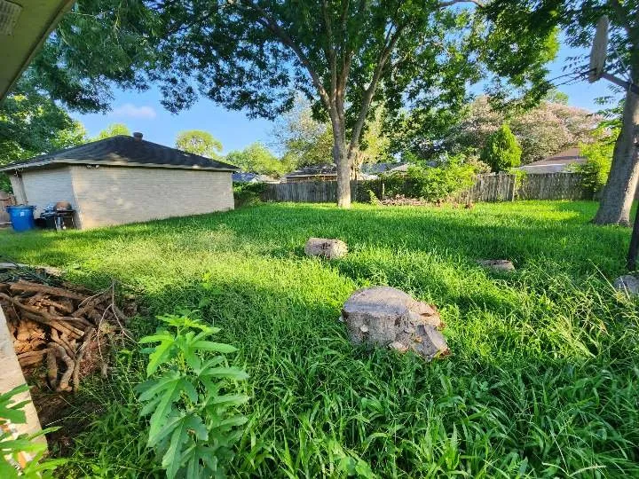 Custom garden landscaping near you in Friendswood, TX by Grass Masters