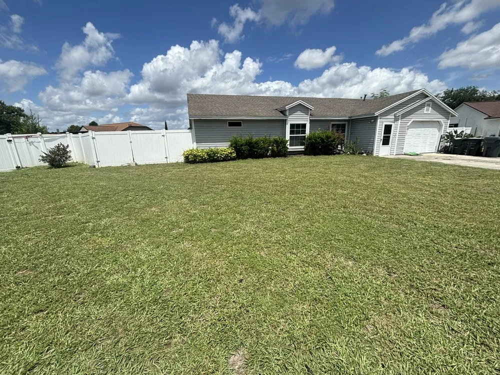 Reliable residential landscaping in Lakeland, FL by Grass Masters