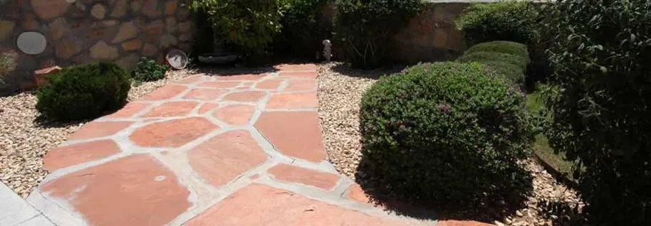 Local residential landscaping for year-round maintenance across Las Cruces, NM - Grass Masters