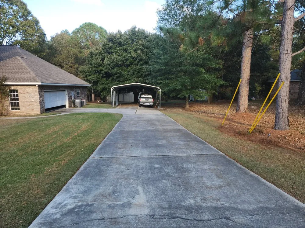 Top-rated lawn care service in Hattiesburg, MS - Grass Masters Lawn Care