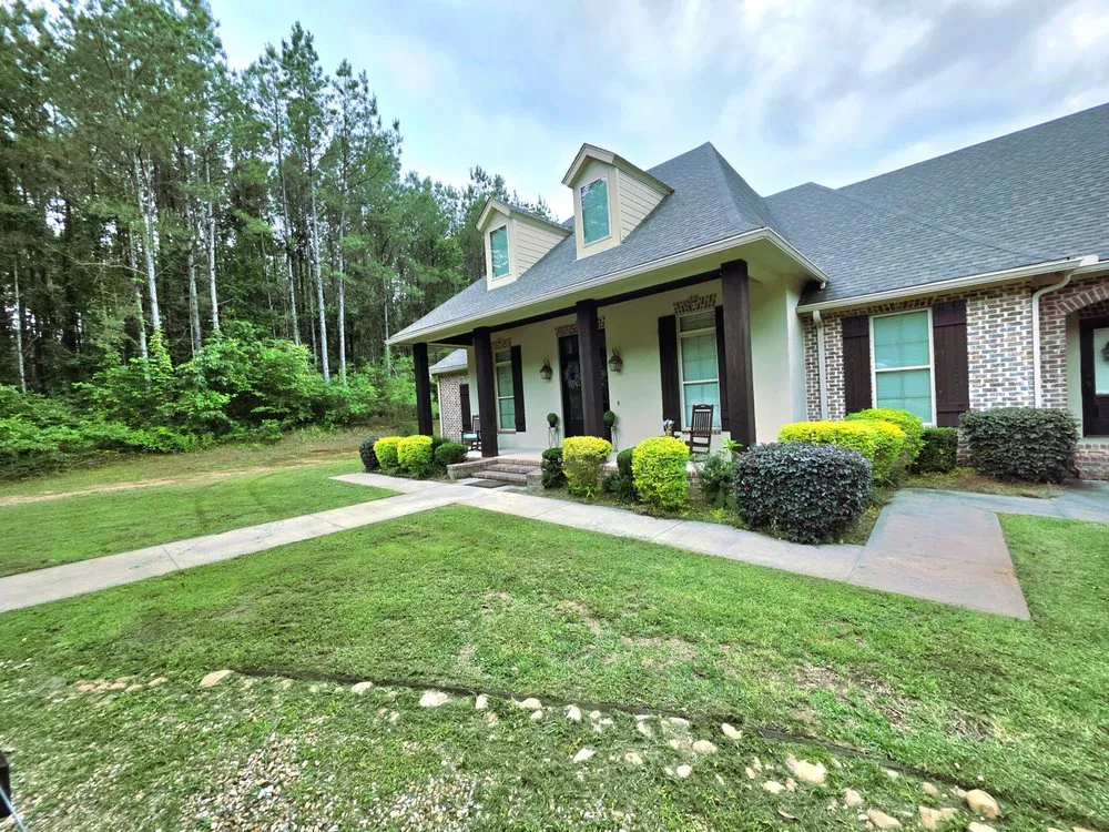 Expert residential landscaping in Hattiesburg, MS by Grass Masters Lawn Care