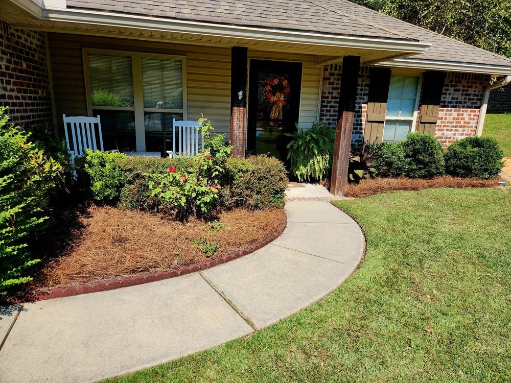 Expert landscape design in Hattiesburg, MS - Grass Masters Lawn Care
