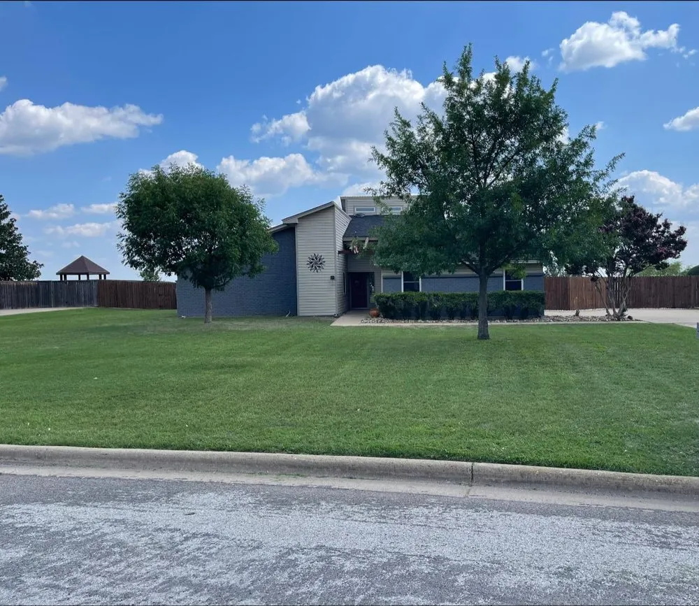 Affordable garden landscaping for homes across Mineral Wells, TX - Grass Masters Lawn Service