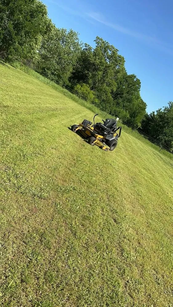 Top-rated landscaping services experts serving Mineral Wells, TX - Grass Masters Lawn Service