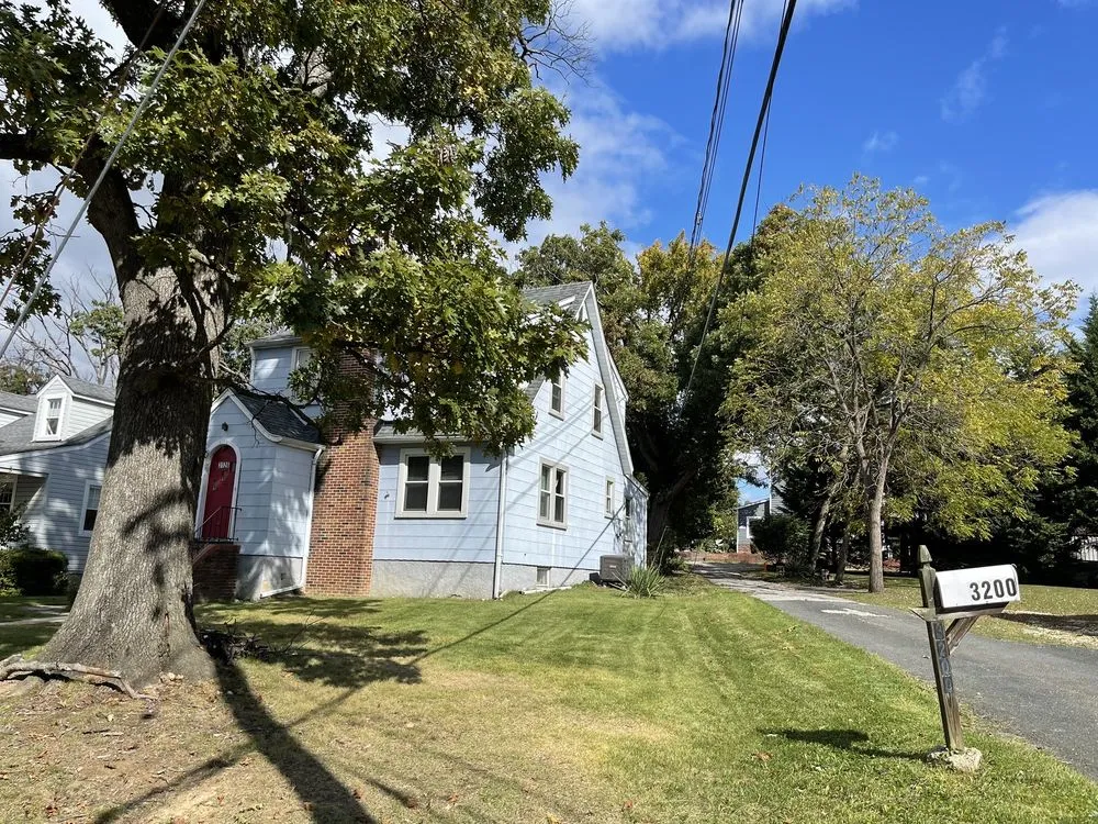 Top-rated yard maintenance experts serving Baltimore, MD - Grass Monkey Lawn Care