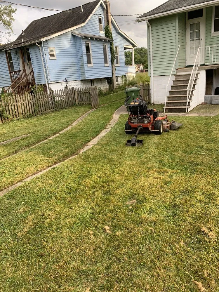 Trusted yard maintenance experts serving Baltimore, MD - Grass Monkey Lawn Care