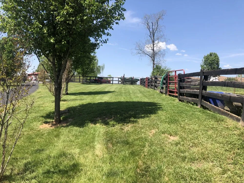 Custom landscaping services experts serving Altavista, VA - Grass Monsters