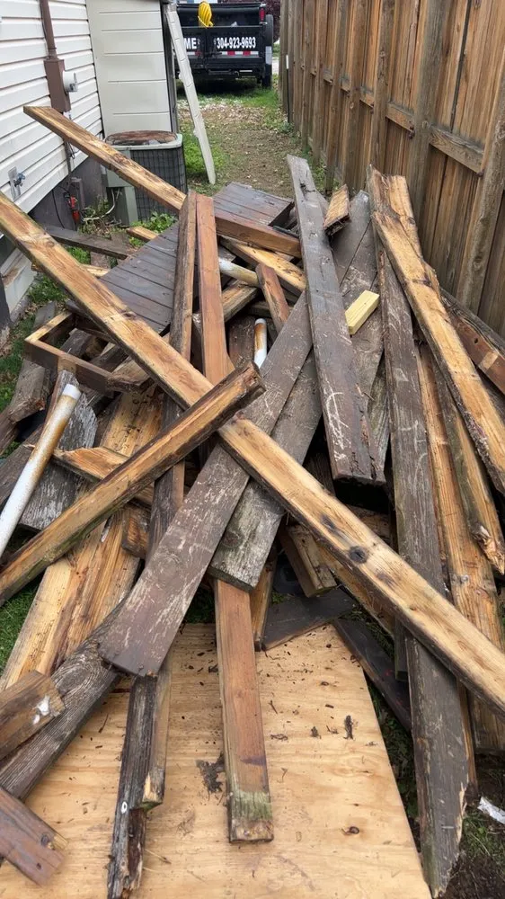 Reliable residential landscaping for year-round maintenance in South Charleston, WV by Grass N Junk Cash