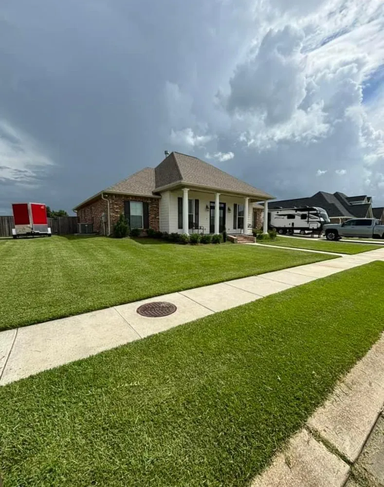 Custom landscape design experts serving Montz, LA - Grass N Scapes