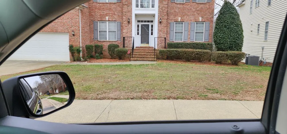 Custom lawn care service for homes in Knightdale, NC by Grass Pros