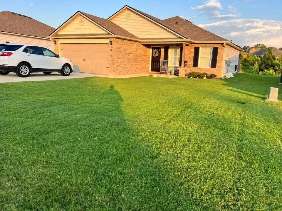 Custom yard maintenance for beautiful yards in Margaret, AL by Grass Roots