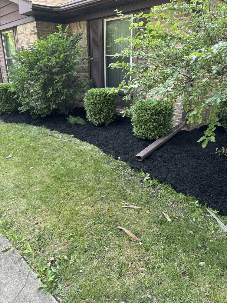 Custom landscape installation in Burlington, KY - Grass To Class Lawncare