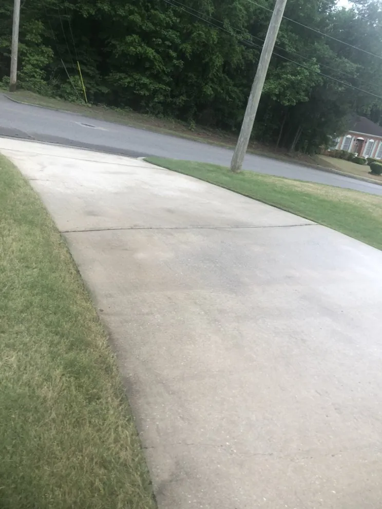 Reliable outdoor landscaping in Pinson, AL - Grass To Gutters