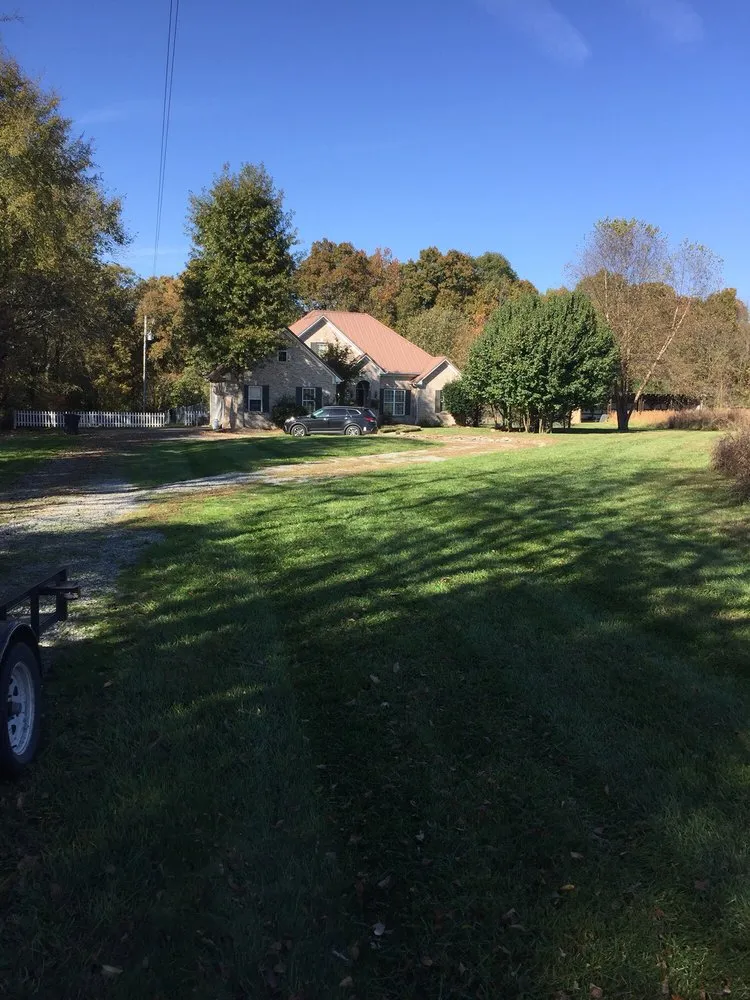 Local landscaping services in Franklin, KY by Grass Trees Landscaping