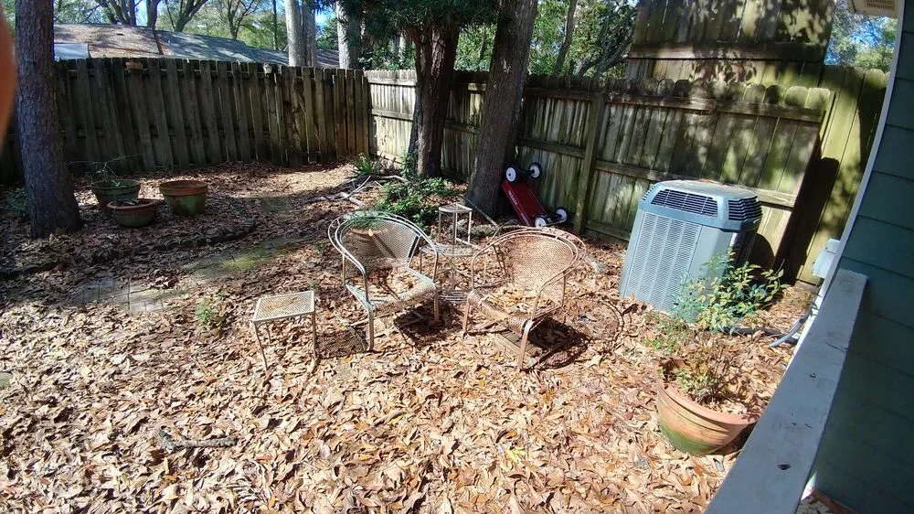 Local garden landscaping in Tallahassee, FL by Grass Trimmers Lawn Service LLC