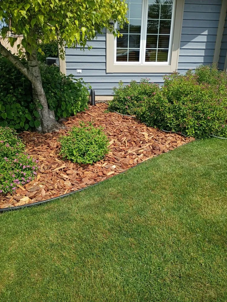 Trusted landscaping services in Racine, WI - Grassb Bandits