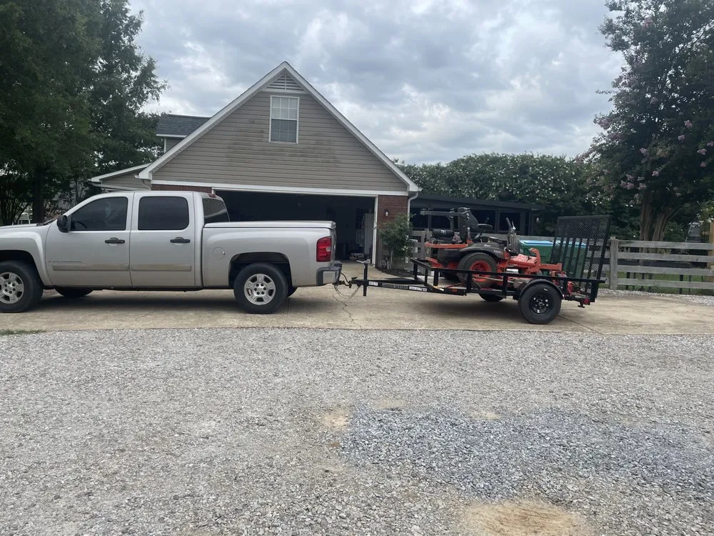 Custom garden landscaping for residential properties in Munford, TN by Grasscape