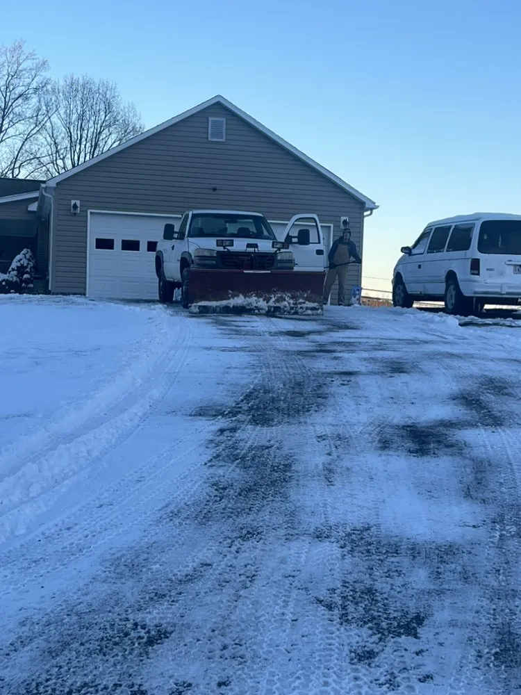 Custom outdoor landscaping in Narrows, VA by GrassCuts