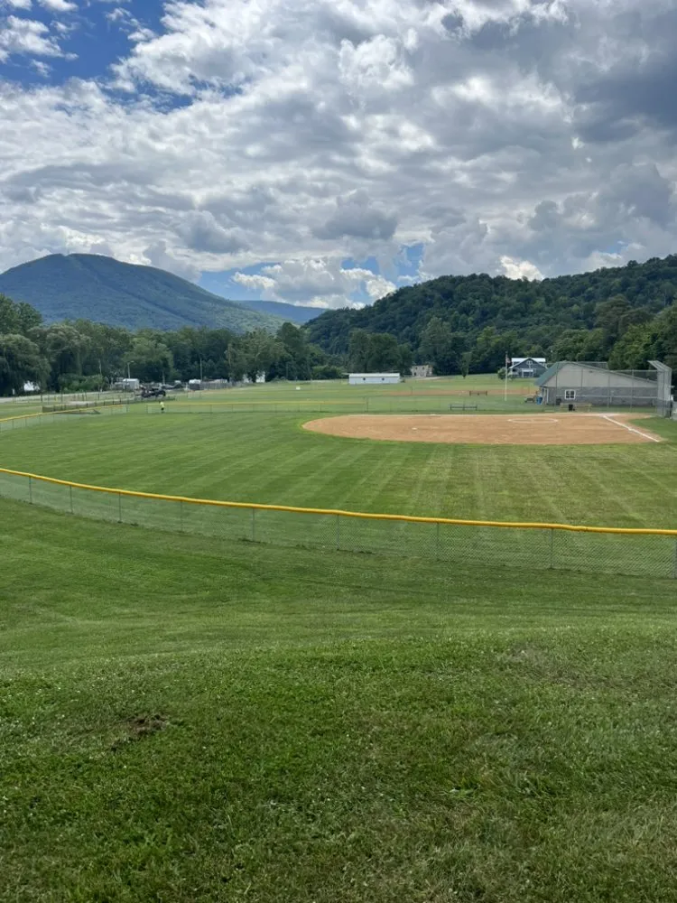 Professional lawn mowing service for beautiful yards across Narrows, VA - GrassCuts