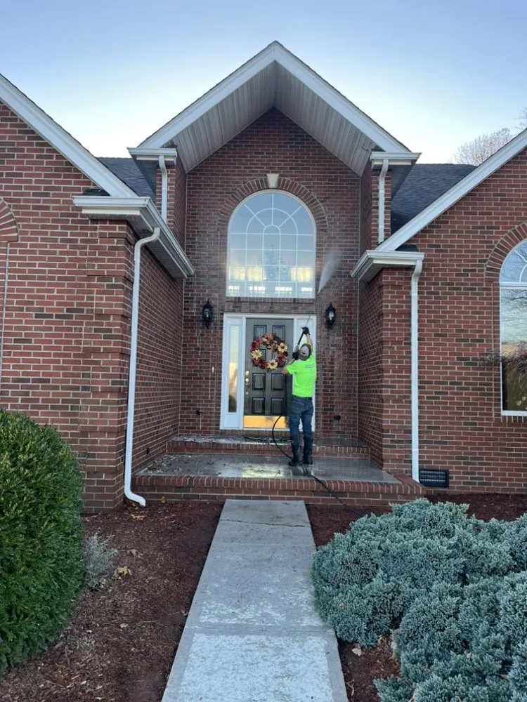 Professional residential landscaping in Narrows, VA - GrassCuts