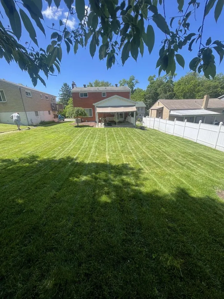 Top-rated garden landscaping for outdoor upgrades across Pittsburgh, PA - Grasseaters Landscaping