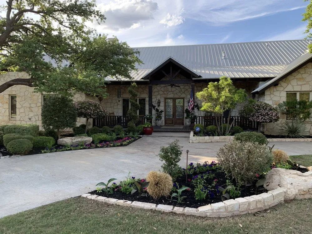 Professional garden landscaping in Midland, TX - Grassfire Lawn and Landscaping