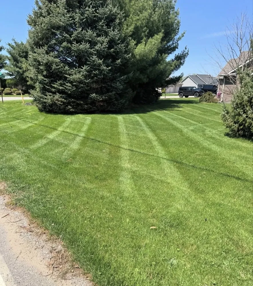 Local landscaping services experts serving Elkhart, IN - GrassGurus Lawn Solutions