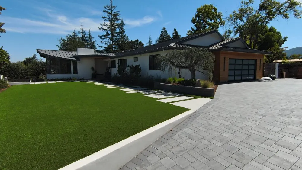 Expert yard cleanup service for homes in San Jose, CA by Grasshopper Builders