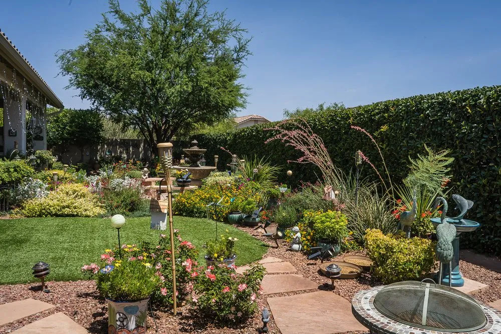 Custom yard maintenance in Huachuca City, AZ - Grasshopper Landscaping & Maintenance