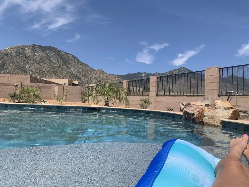 Expert lawn mowing service for beautiful yards across Huachuca City, AZ - Grasshopper Landscaping & Maintenance