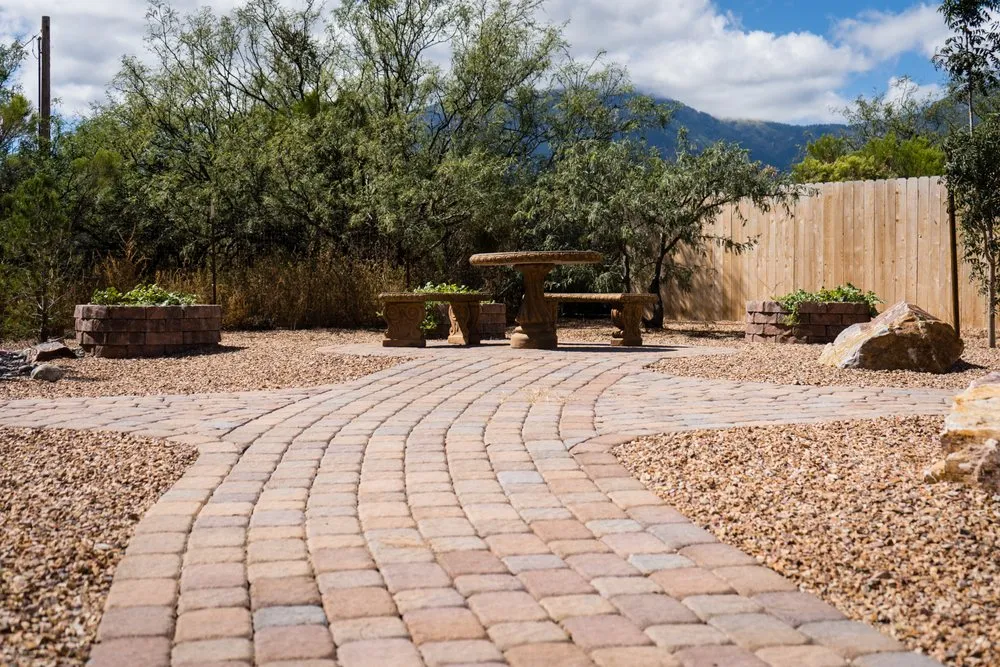 Expert garden landscaping in Huachuca City, AZ - Grasshopper Landscaping & Maintenance