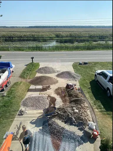 Top-rated yard cleanup service near you across Roseville, MI - Grasshopper Landscaping