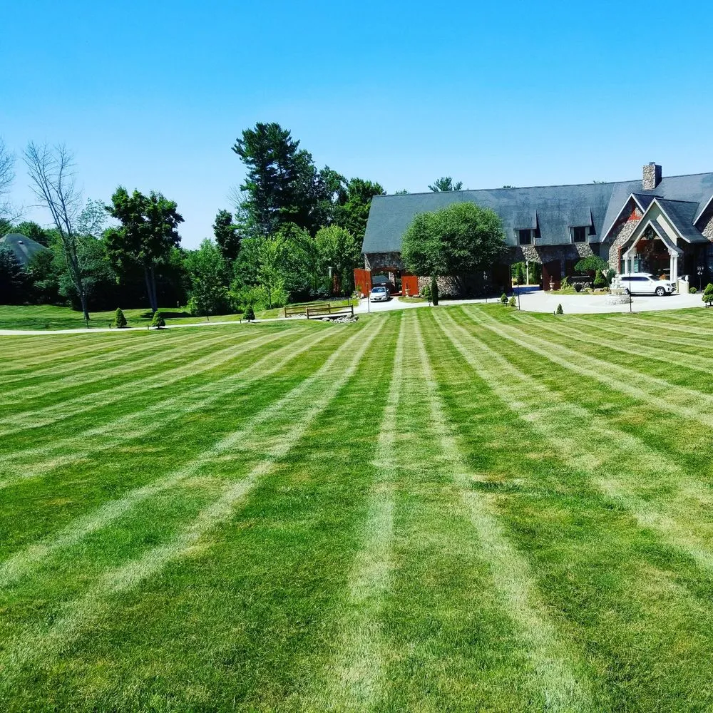 Professional landscape installation experts serving Kent, OH - GRASSHOPPER LAWN & LANDCAPING LLC