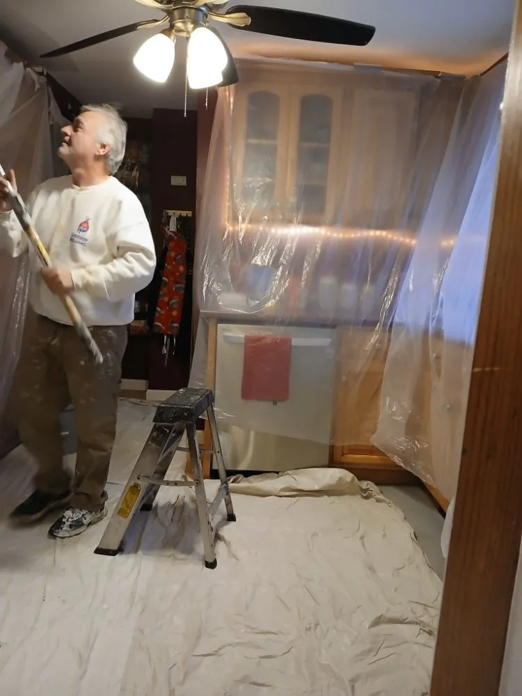 Affordable yard maintenance for homes in Dracut, MA by Grasshopper Lawn Care & Painting