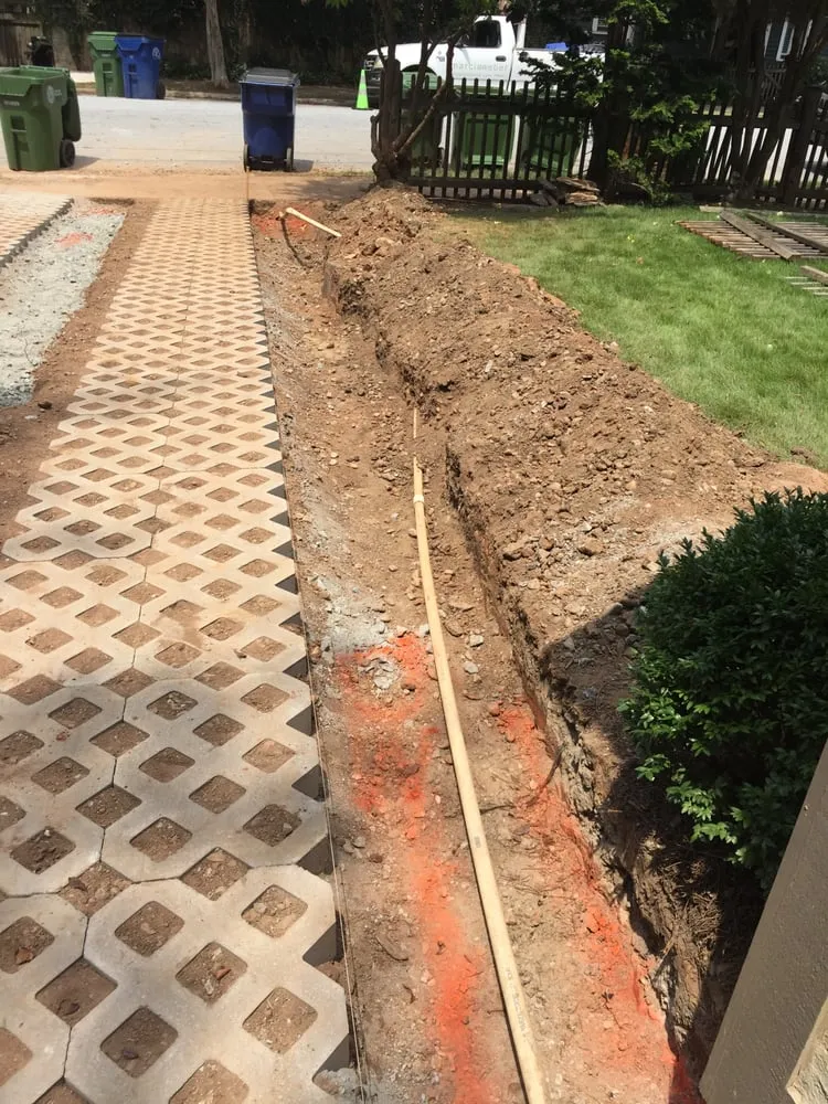 Trusted lawn care service in Lilburn, GA - Grasshopper Lawn Care