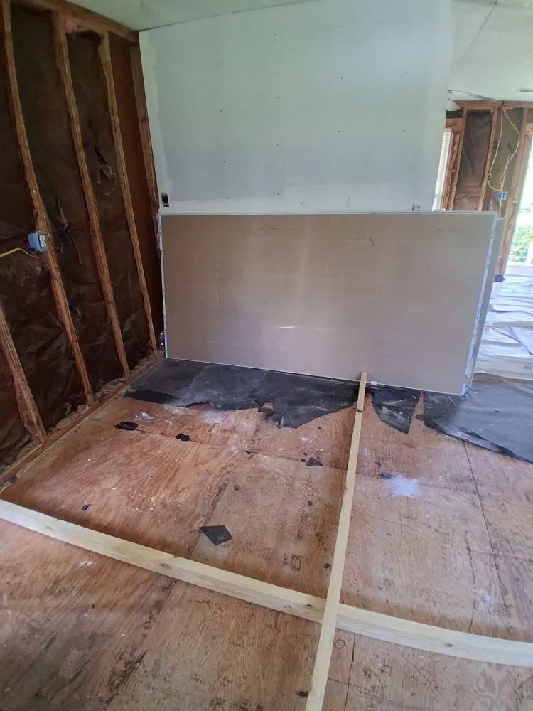 Custom lawn care service for homes across lexington, SC - Grasshopper Lawn Care Service