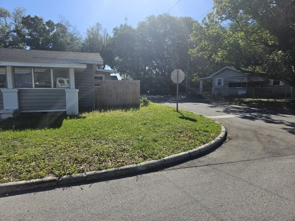 Local outdoor landscaping near you across Lakeland, FL - Grasshopper Lawn