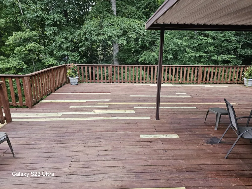 Custom landscape design for residential properties across Elkview, WV - GrassHopper lawncare an Handyman Services