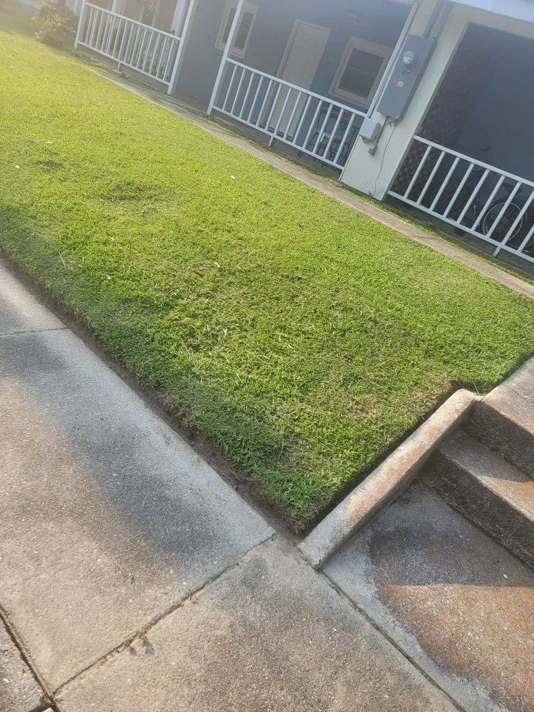 Top-rated garden landscaping with custom design across Richlands, NC - Grasshoppers Lawn Service