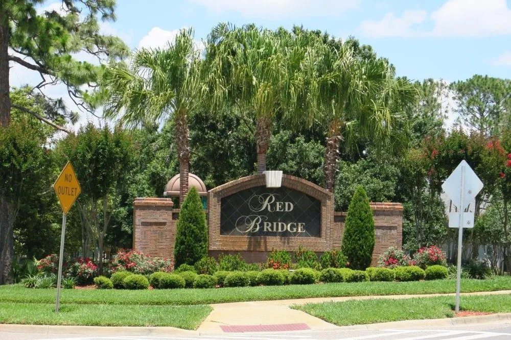 Expert lawn mowing service experts serving Orlando, FL - Grasshoppers