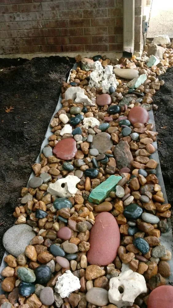 Affordable yard maintenance near you in Live Oak, TX by Grasshopper's Services