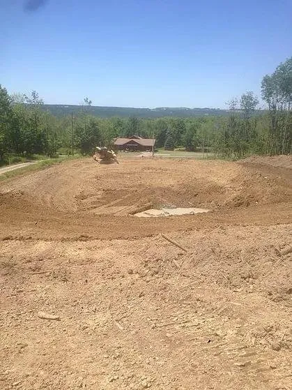 Reliable yard cleanup service in Buffalo, NY - Grasshopperz